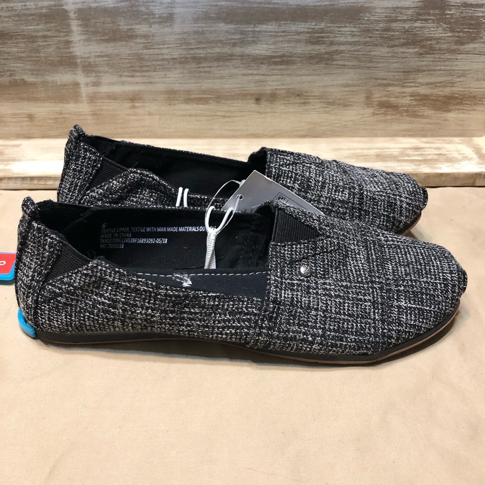 Women’s Mad Love Lydia Slip on Sneakers, NWT - Picture 4 of 6
